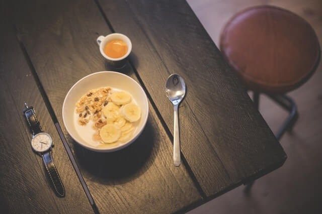 bananas have enzymes that help us burn fat