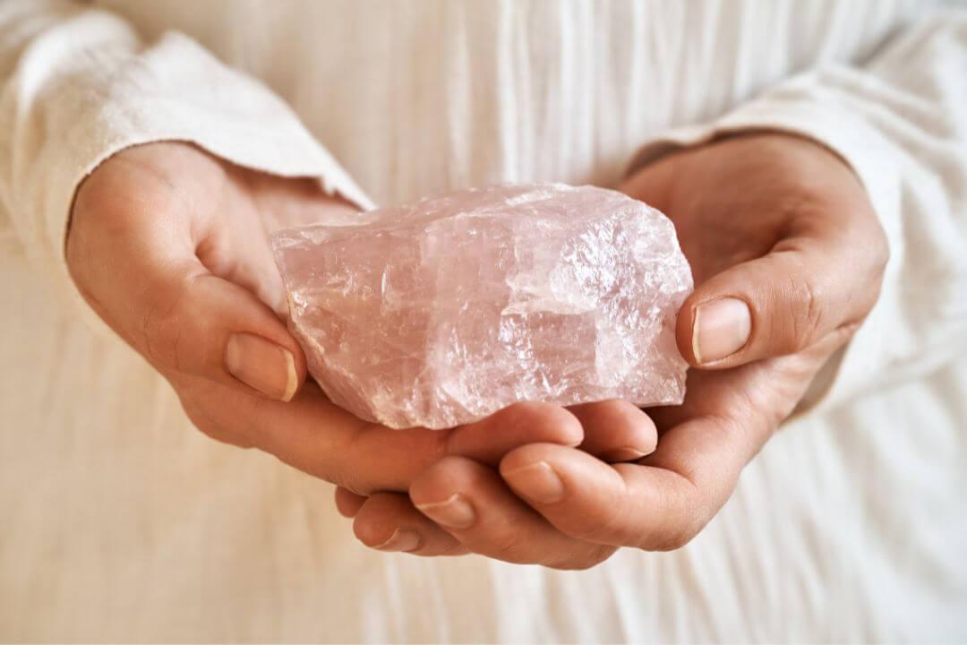 Revealing Quartz Stones' Fascinating Qualities